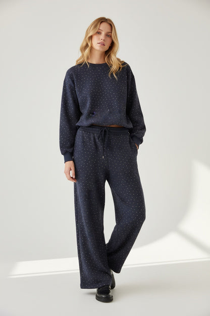 Taş Detaylı 3 İplik Bisiklet Yaka Sweat & Bol Paça Eşofman Takımı – Lacivert